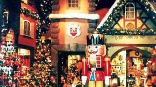 Im Weihnachtsdorf herrscht das ganze Jahr romantische Stimmung.