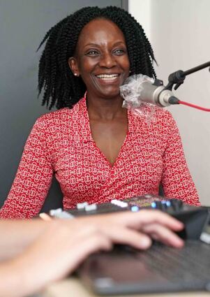 Florence Brokowski-Shekete zu Gast im MM-Podcast-Studio.