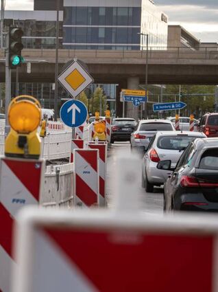 Die Strecke am Kaiserlei-Kreisel in Offenbach wird gesperrt.