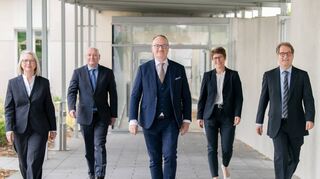 Der Sachverständigenrat zur Begutachtung der gesamtwirtschaftlichen Entwicklung – kurz die Wirtschaftsweisen (v.l.n.r.): Monika Schnitzer, Achim Truger, Vorsitzender Lars Feld, Veronika Grimm, Volker Wieland.