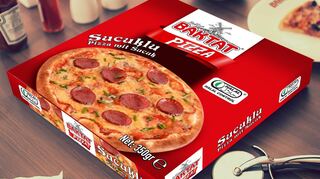 Eine Pizza der Marke Baktat.