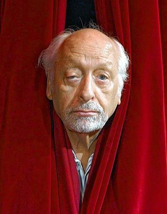 Ein Mann wie geamcht für die Bühne: Karl Dall. Dabei sah es nach einer solchen Karriere bei ihm lange nicht aus. Einen Beamten wollten die Eltern aus ihm machen, das Lehrerkind selbst sah sich als Fotograf oder Kameramann.