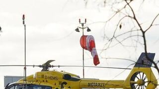 Christoph 112 beim Transport eines Covid-19-Patienten in Ludwigshafen.