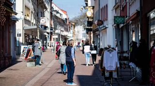 Wie hier in Weinheim gibt es seit Montag wieder Shopping-Erlebnisse.