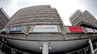 Das städtische Bauamt im Technischen Rathaus ist noch im Collini-Center untergebracht und soll später ins Glücksteinquartier ziehen.