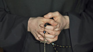 In Gottes Namen: Eine Nonne in Speyer (Symbolbild) soll über Jahre körperliche und sexuelle Gewalt ausgeübt haben.