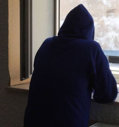 „Durch die Substitution konnte ich fast die ganze Zeit arbeiten“, sagt der 50-Jährige, der anonym bleiben will. Im Moment sucht er einen neuen Job. Jeden Tag nimmt er seinen Drogen-Ersatzstoff ein.