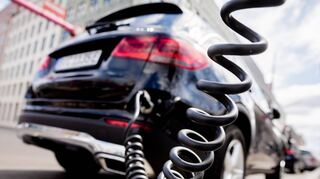 „Elektroautos haben bei der Herstellung eine sehr schlechte Klimabilanz“: Das sagt Erik Wohlfeil bei den Hochschultagen zum Thema Nachhaltigkeit.