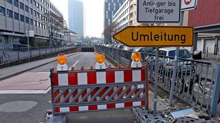 Der Suezkanal (Aufnahme vom November 2017) ist ab sofort für den Autoverkehr gesperrt. Fußgänger und Radfahrer können die Unterführung zunächst weiter benutzen.