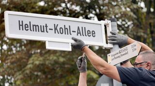 In Bonn (hier im Bild) gibt es bereits eine Helmut-Kohl-Allee, Ludwigshafen zieht nach dem Bau der Stadtstraße nach.