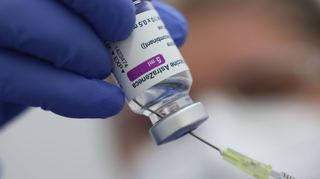 Eine sogenannte Kreuzimpfung hat laut Impfkomission die höchste Wirksamkeit gegen die Delta-Variante des Coronavirus.
