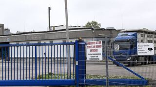 Der private Schlachthof im Mannheimer Fahrlachgebiet hat finanzielle Probleme – die Rettung gestaltet sich offenbar schwierig.