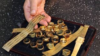 Es ist nicht alles Gold, was glänzt: beispielsweise Ringe, Armbänder und Uhren, die