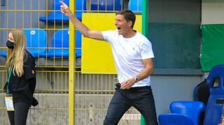 Frankfurts Trainer Oliver Glasner hat noch einige Baustellen. Das hat die 0:2-Niederlage beim SV Waldhof gezeigt.