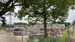 In den Sommerferien haben die Rohbauarbeiten für die neue Franklin-Ganztagsgrundschule begonnen.