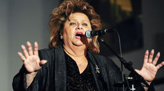 Die 2017 verstorbene Sängerin Joy Fleming bei einem Benefizkonzert im Dezember 2010 in der Konkordienkirche.
