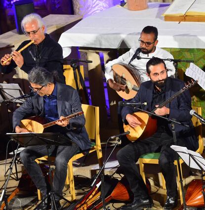 Auf orientalischen Instrumenten (v.l.): Mehmet Ungan, Ali Ungan, Abdelhabe Deb und Kenan Tülek.