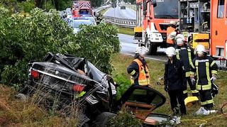 Bei einem Verkehrsunfall im Juli 2019 bei Mannheim-Kirschgartshausen kamen zwei Menschen ums Leben, ein dritter wurde schwer verletzt.