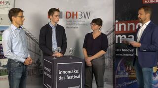Diskutiert haben unter anderem (v.l.): Matthias Wirtz, Felix Rothagen, Miriam Caroli sowie Moderator Marc Kuhn.
