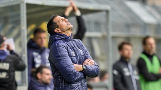 Waldhof-Trainer Patrick Glöckner muss sein Team durch eine komplizierte und anstrengende Woche bringen.
