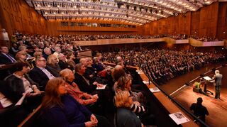 Der Mozartsaal des Rosengartens soll beim Neujahrsempfang der Stadt – wie hier 2016 – wieder weitgehend voll besetzt werden.