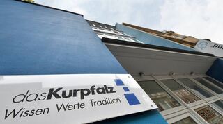 Nach der Insolvenz 2018 ist das „Kurpfalz“ längst wieder auf einem guten Weg. Die Betriebsrentner der Schule dagegen warten noch immer auf ihr Geld.