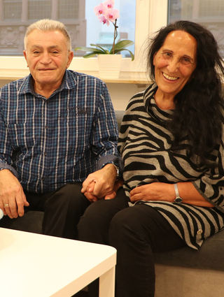 Mehmet Görken und Gülistan Görken leben seit über 50 Jahren in Deutschland. Heute besitzen sie eine Wohnung in der Schwetzingerstadt.
