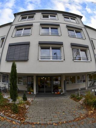 Viele Corona-Infektionen gibt es im Haus am Park in Neckarau.