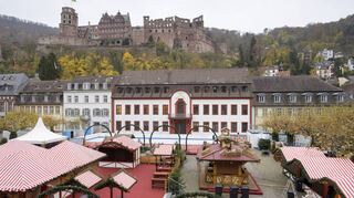 Die Vorbereitungen laufen: Der Budenzauber in der Heidelberger Altstadt startet am 18. November.