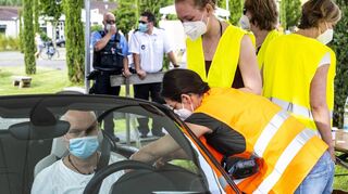 Das niederschwellige Angebot einer „Drive-Thru“-Impfung im Auto haben im Sommer viele Menschen in Speyer angenommen.