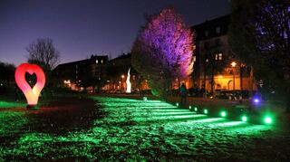 Schweren Herzens sagten die Veranstalter die Lichtmeile in der Neckarstadt-West (hier ein Bild aus 2019) jetzt erneut ab.