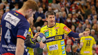 Löwe Andy Schmid im Spiel bei der SG Flensburg-Handewitt.