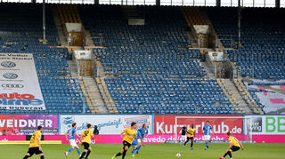 Geisterspiel: Hansa Rostock gegen den SV Waldhof Mannheim im Ostseestadion am 2. Juni 2020.