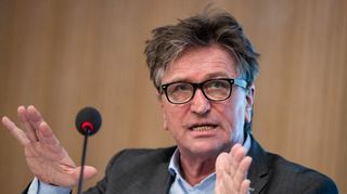 Manfred Lucha (Bündnis 90/Die Grünen).