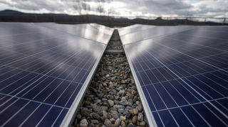 Auch beim Verkauf von Photovoltaikan-lagen soll betrogen worden sein.