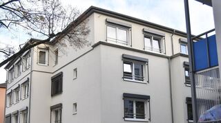 In diesem Neckarauer Pflegeheim Haus am Park ermittelt nach einem Corona-Ausbruch die Staatsanwaltschaft.