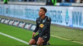 Vor dem Magdeburger Tor war der SV Waldhof nicht konsequent genug, auch Marcel Costly vergab eine Großchance.