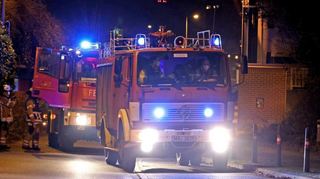 Freiwillige Feuerwehr Innenstadt und Nord beim Einsatz beim MVV-Hochhaus, wo eine Brandmeldeanlage ausgelöst hatte.