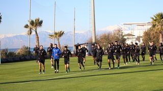 Einlaufen in Belek: Der SV Waldhof ist zu einem Trainingslager in die Türkei aufgebrochen.