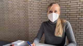 Katja Fischer im Volkshaus Neckarau. Die Ärztin ist bei den städtischen Impfaktionen seit Beginn dabei. Sie kann sich auch vorstellen, noch länger mitzumachen – falls etwa in absehbarer Zeit noch Viertimpfungen anstehen.