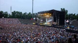 Im Jahr 2003 trat Herbert Grönemeyer im Südwest-Stadion auf.