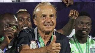 Trainer-Ruhestand kein Thema: Gernot Rohr sucht mit 68 Jahren eine neue Herausforderung bei einer Nationalmannschaft.
