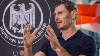 Henning Fritz hat 235 Länderspiele bestritten und ist eine deutsche Handball-Legende.