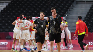 Bei Olympia in Tokio noch für Deutschland aktiv: Steffen Weinhold (links) ist mittlerweile aus dem Nationalteam zurückgetreten, Hendrik Pekeler (rechts) legt eine Pause ein.