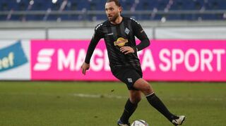 Nach seiner Gelb-Roten Karte im Topspiel in Magdeburg vor Weihnachten (0:3) steht Routinier Marco Höger dem SV Waldhof in Würzburg wieder zur Verfügung.