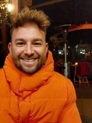 Greg Marley nutzt gerne Duftkerzen, um für gute Stimmung zu sorgen.