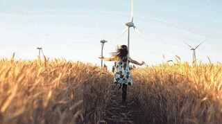 Eine bessere Zukunft ist möglich. So wird es uns etwa gelingen, die Wirtschaft bis 2050 klimaneutral zu machen – davon ist Zukunftsforscher Daniel Dettling überzeugt.