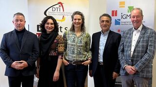 Vereinbarten eine enge Zusammenarbeit (v.l.): Rainer Bade (IGMH), Gizem Weber, Heike Scholz (IGMH), Mustafa Baklan und Franz Egle.