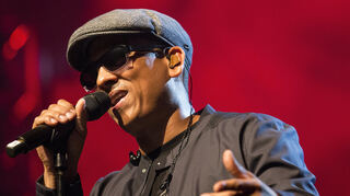 Der deutsche Sänger Xavier Naidoo beim Blue Balls Festival in der Schweiz.