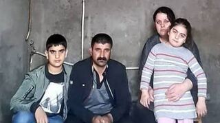 Die Familie S. nach ihrer Abschiebung in das Heimatland Armenien.